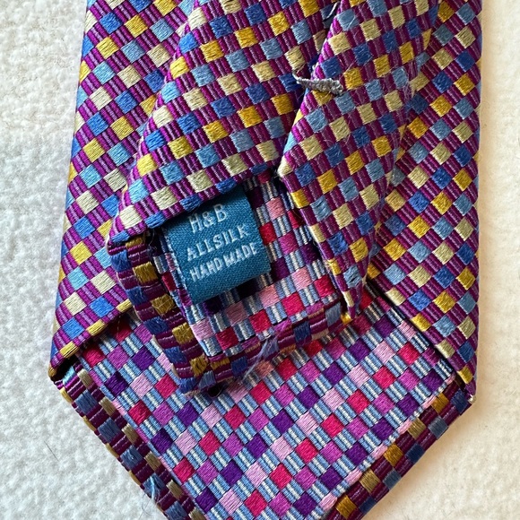 100% Silk Tie Bundle - Picture 5 of 10